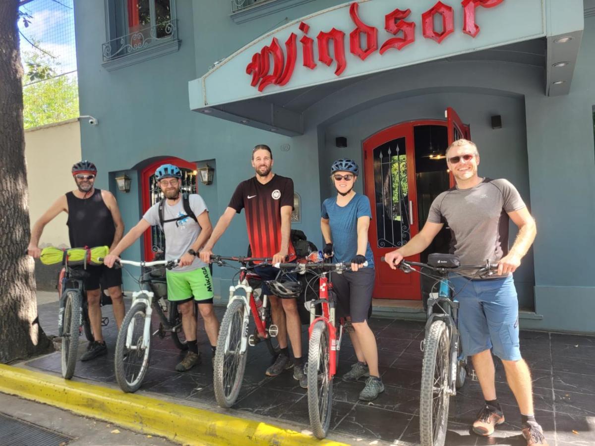 Hotel Windsor Mendoza Bagian luar foto