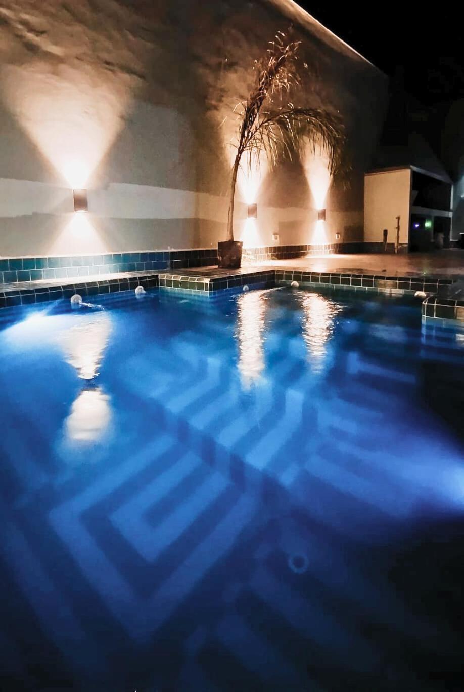 Hotel Windsor Mendoza Bagian luar foto